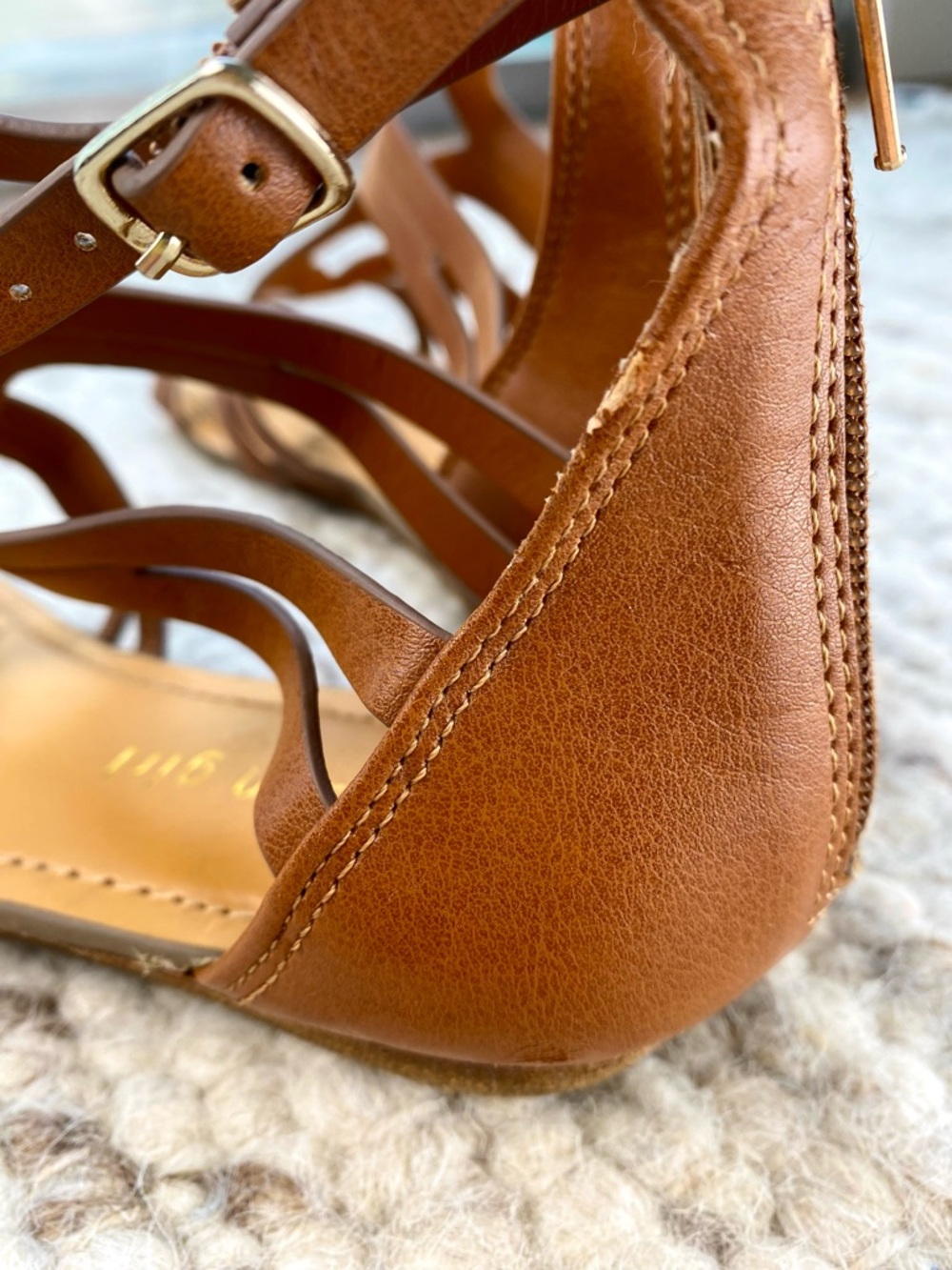Madden Girl Dari Cognac Cutout Gladiator Flat Sandals, Size 7 - Picture 7 of 10